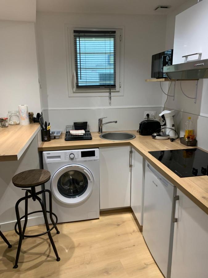 Terra Studio Cosy Et Calme Proche Du Centre Avec Parking Tv Et Wifi لا روشيل المظهر الخارجي الصورة